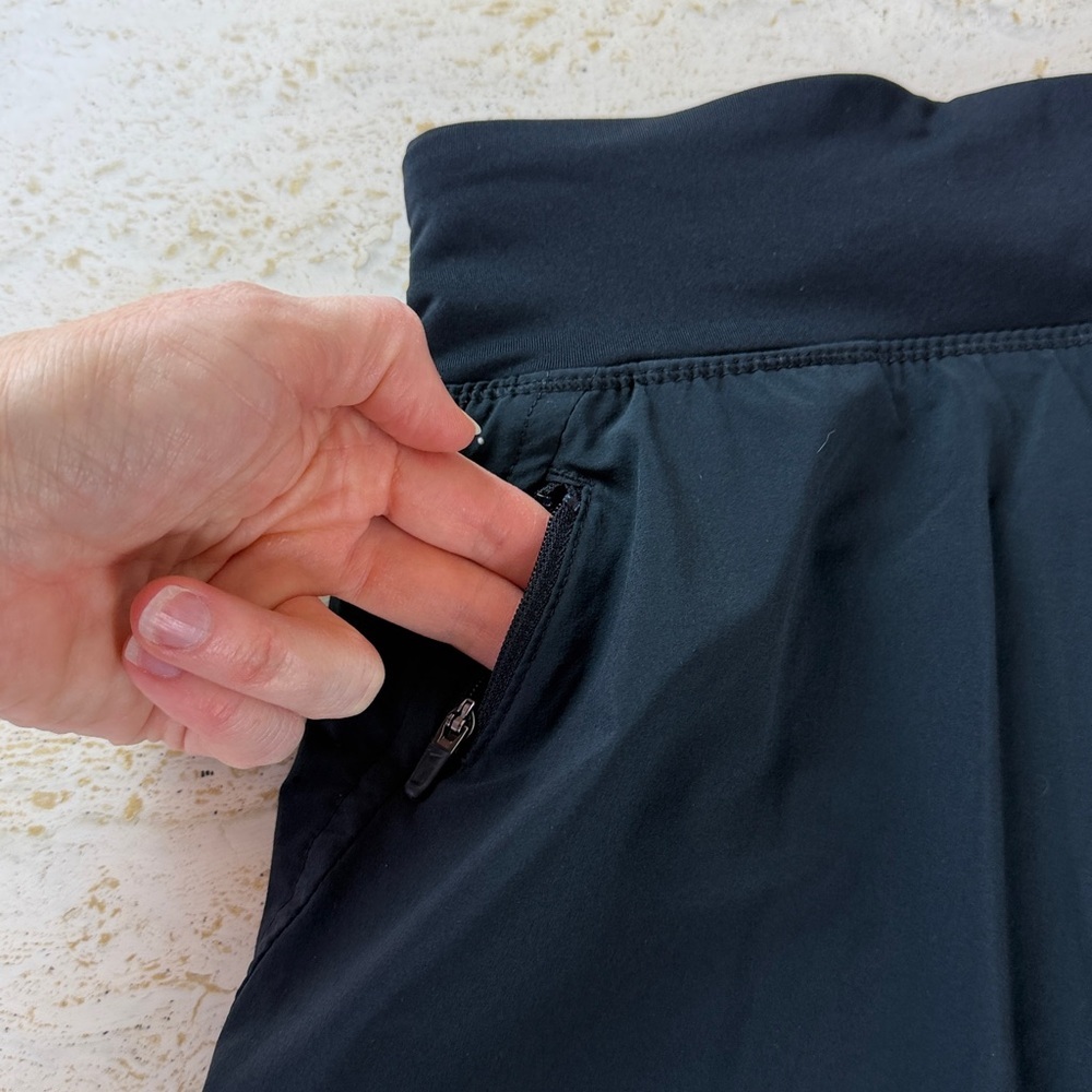 Nike Dri Fit Women's Black Athletic Shorts size small - Picture 10 of 12